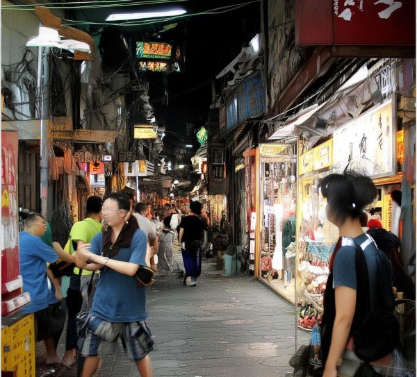 奉贤区，技术引领，未来之光